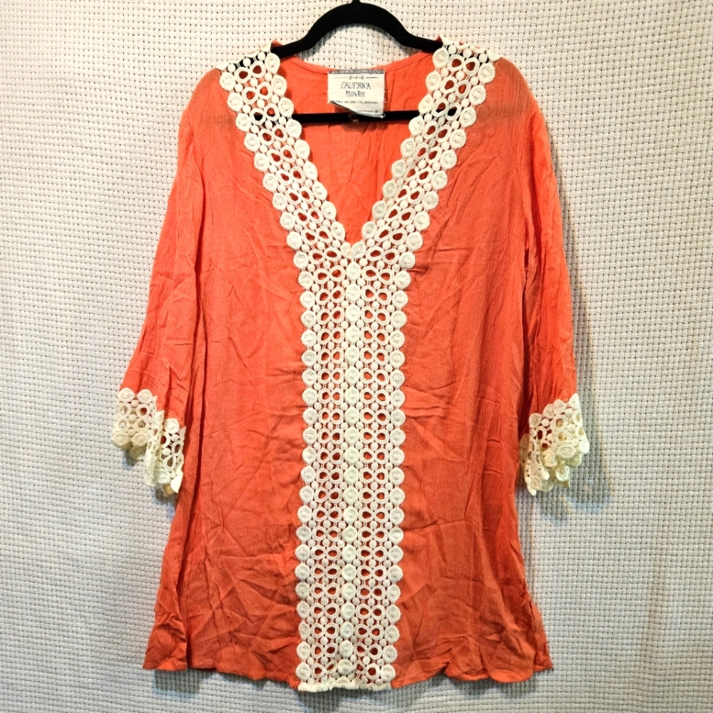 California Moonrise XL Coral Tunic with Lace Trim